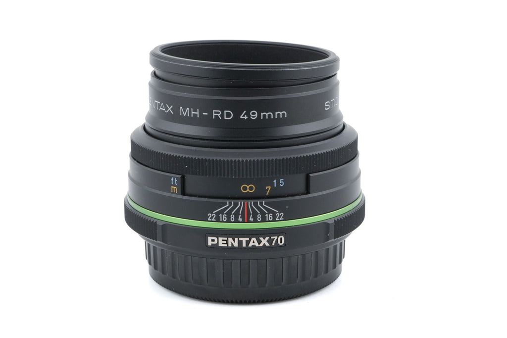 Pentax 70mm f2.4 SMC Pentax-DA Limited