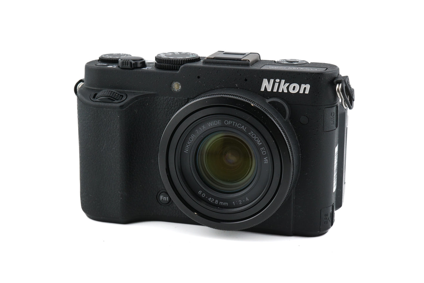 Nikon Coolpix P7700 - Camera