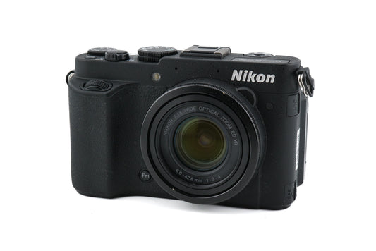 Nikon Coolpix P7700 - Camera