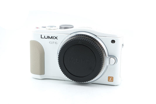 Panasonic Lumix DMC-GF6 - Camera
