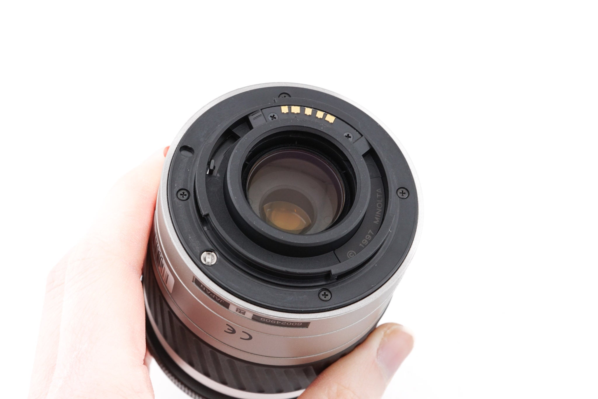 Minolta 28-80mm f3.5-5.6 AF Zoom Macro – Kamerastore