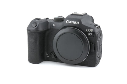 Canon EOS R7