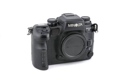 Minolta Dynax 9