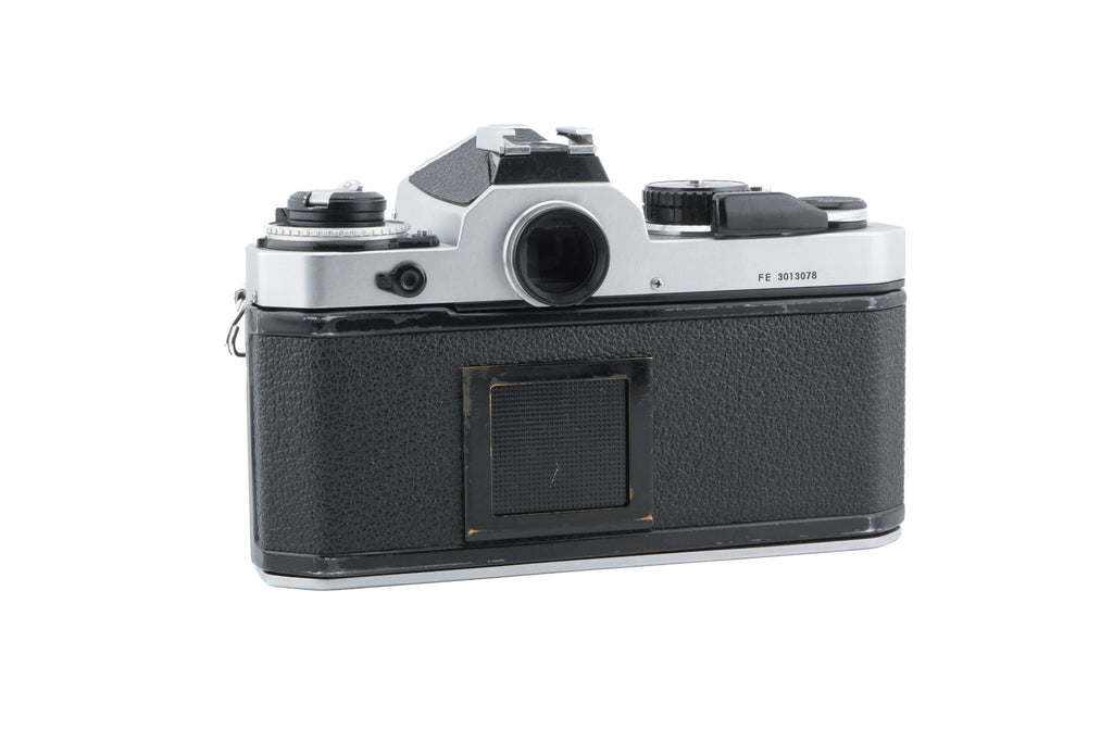 Nikon FE