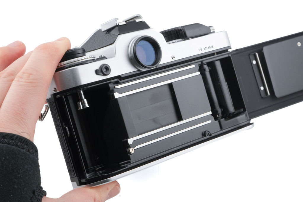 Nikon FE