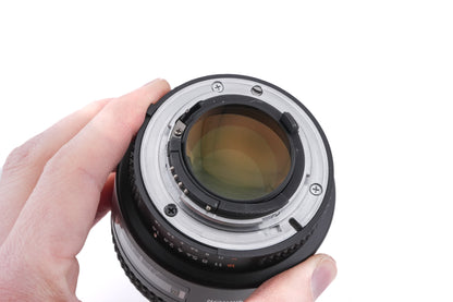 Nikon 85mm f1.8 AF Nikkor D