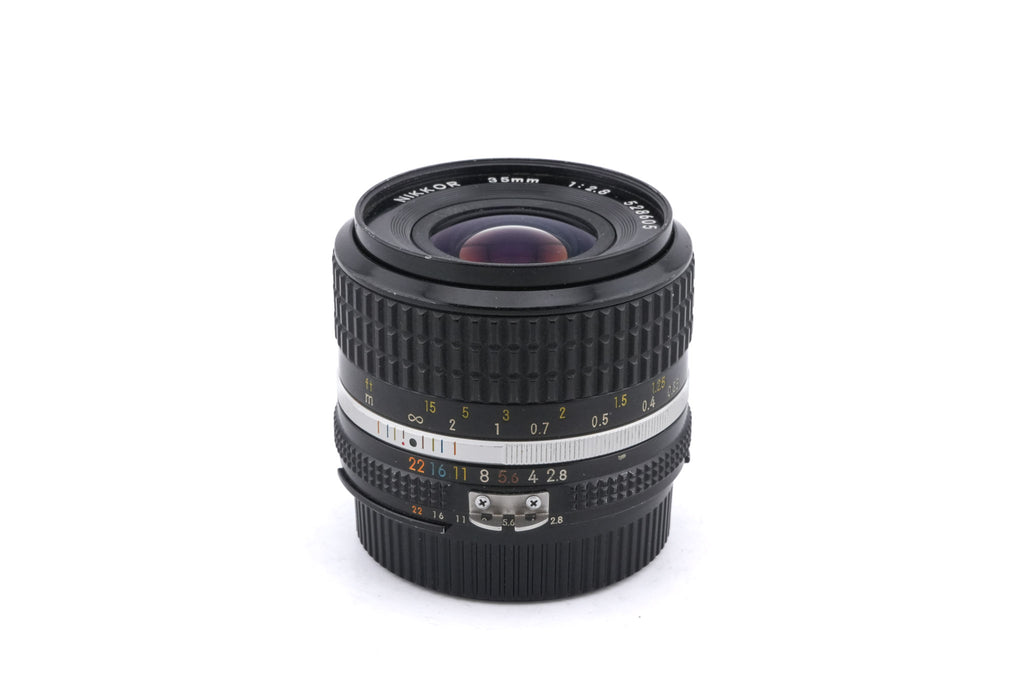 Nikon 35mm f2.8 Nikkor AI-S
