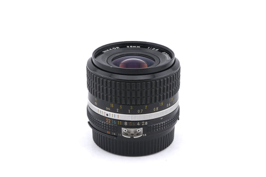 Nikon 35mm f2.8 Nikkor AI-S