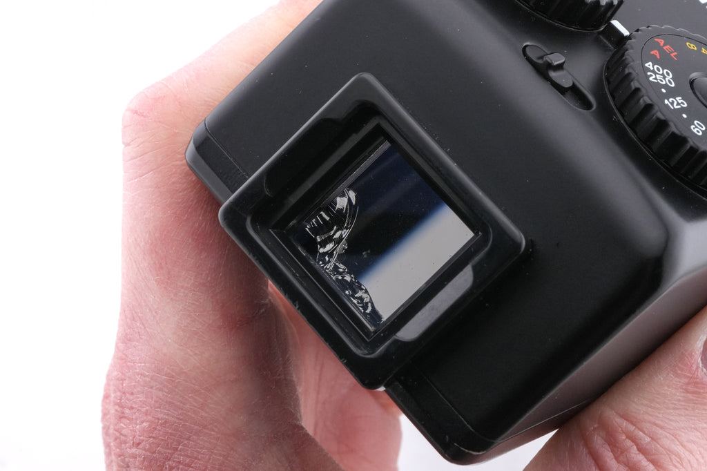 Mamiya FE701 AE Prism Finder II