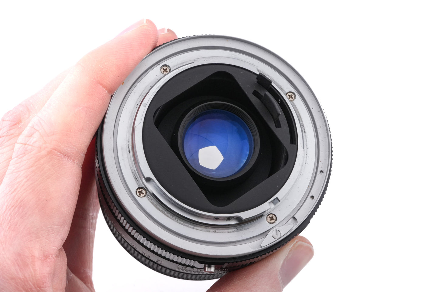 Tamron 28mm f2.5 BBAR MC (02B) + Adaptall 2 - Konica AR Adapter