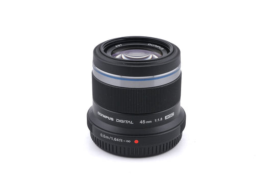 Olympus 45mm f1.8 M.Zuiko Digital MSC