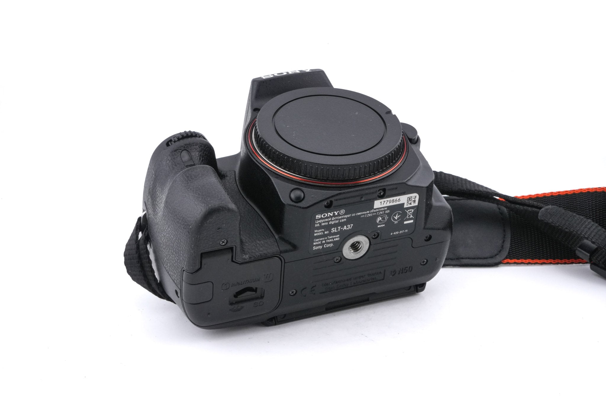 Sony A37
