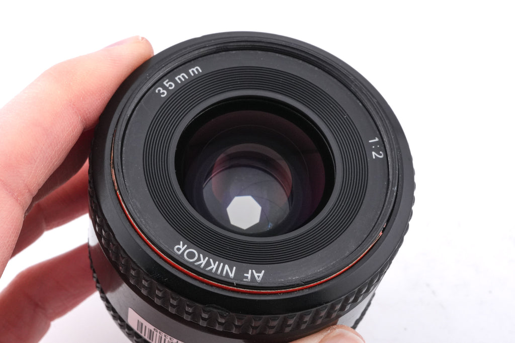 Nikon 35mm f2 AF Nikkor