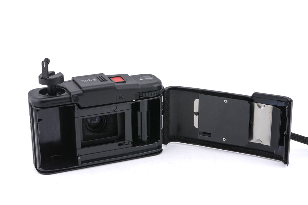 Olympus XA2 (Black)