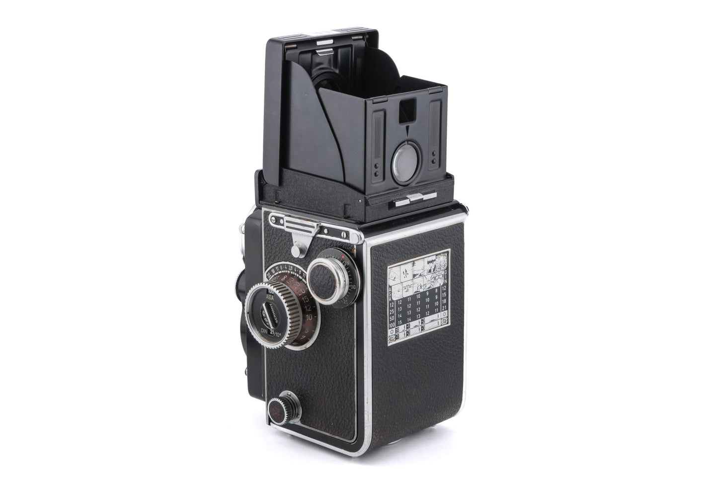 Rollei Rolleiflex 2.8D (K7D) + Bay III Lens Hood