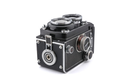 Rollei Rolleiflex 2.8D (K7D) + Bay III Lens Hood
