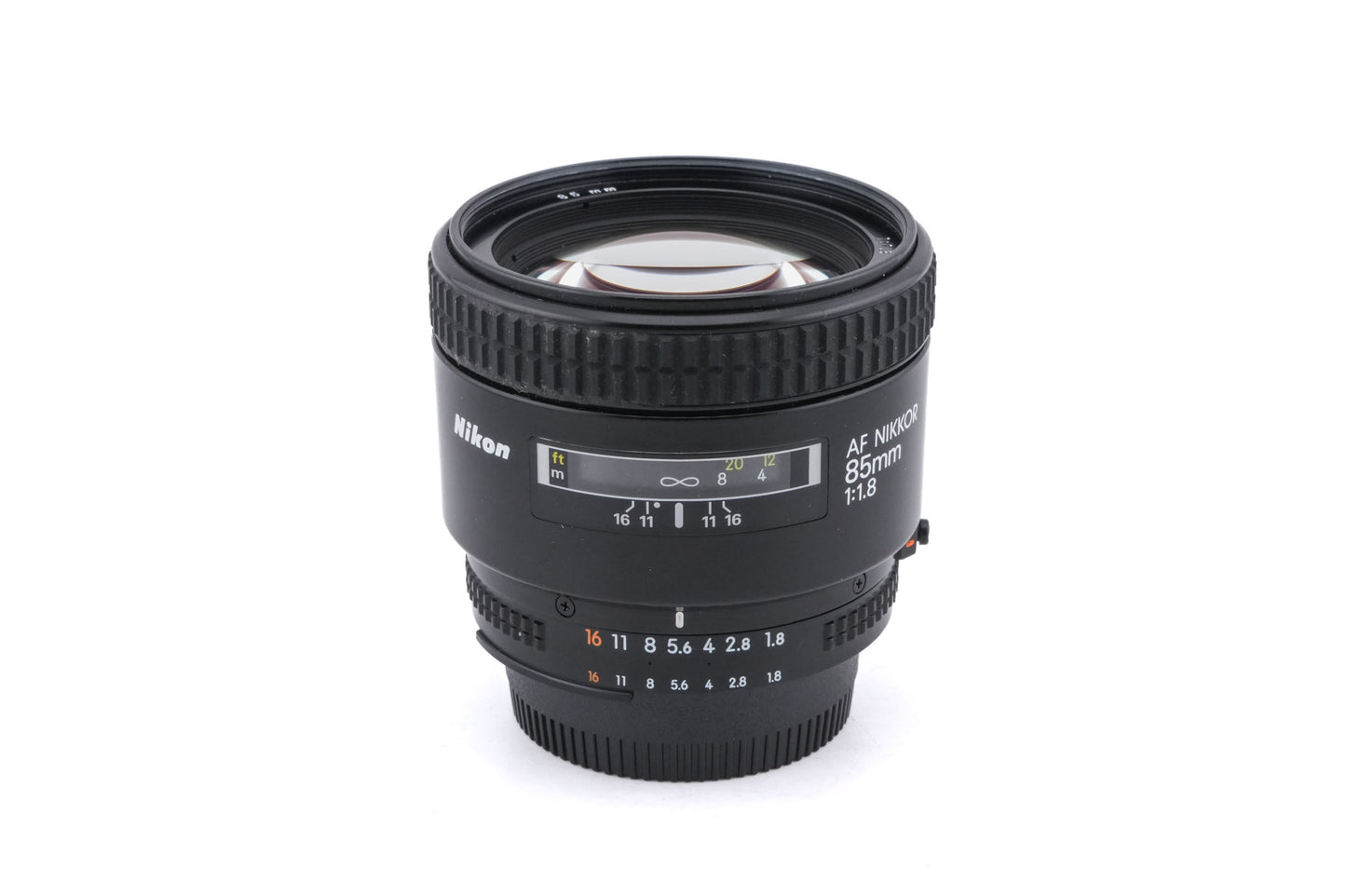 Nikon 85mm f1.8 AF Nikkor