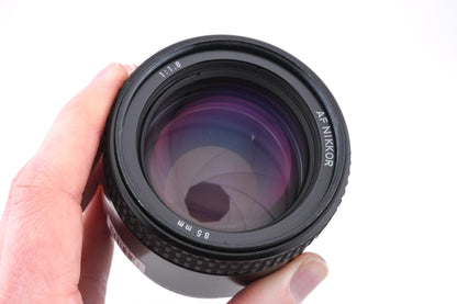 Nikon 85mm f1.8 AF Nikkor