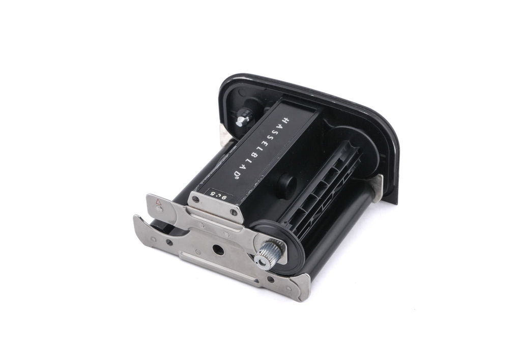 Hasselblad 500C/M (Black, 10170) + Acute Matte Focusing Screen (42165) + 80mm f2.8 Planar T* C (Black, 20028) + Waist Level Finder (Old / Black, 42277) + A12N Film Magazine