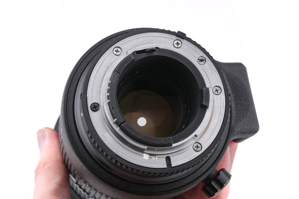 Nikon 80-200mm f2.8 AF Nikkor D ED (Second Version)