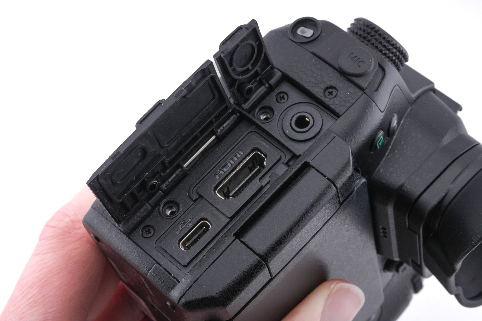 Panasonic Lumix DC-GH5