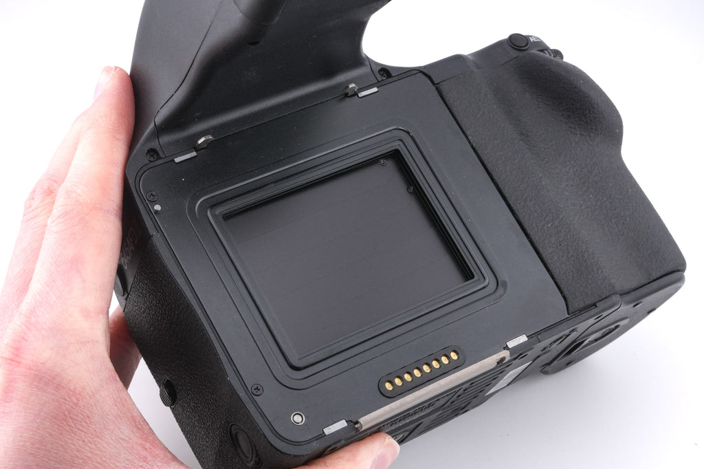 Mamiya 645 AFD III + P30+ Digital Back