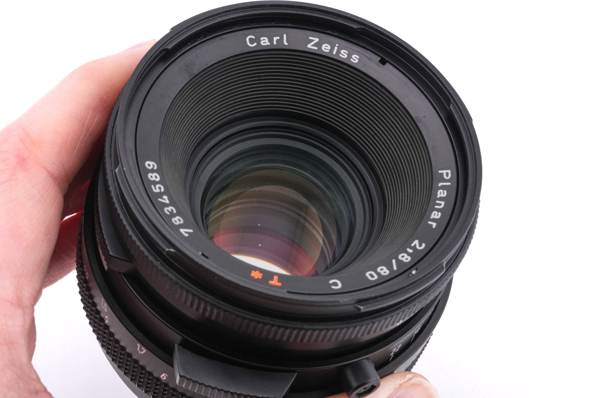Hasselblad 501C (11045) + 80mm f2.8 Planar T* C (New) (20029) + A12N Film Magazine + Waist Level Finder (New / Black, 42323) + Acute Matte Focusing Screen (42165)