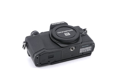 Olympus OM-D E-M10 Mark II
