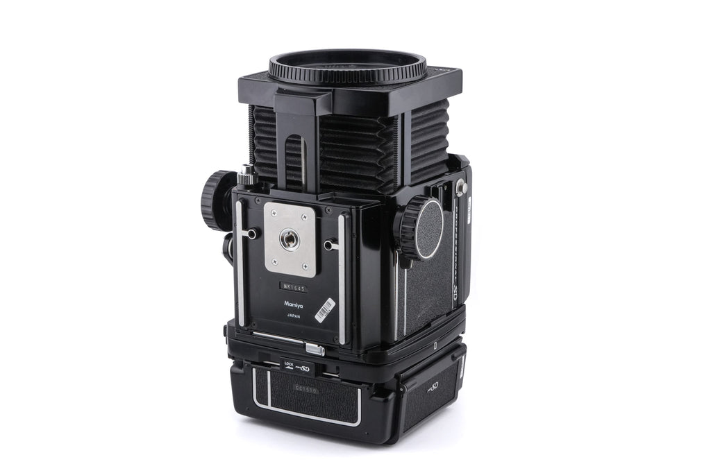 Mamiya RB67 Pro SD + Waist Level Finder + 120 6x7 Pro-SD Roll Film Holder