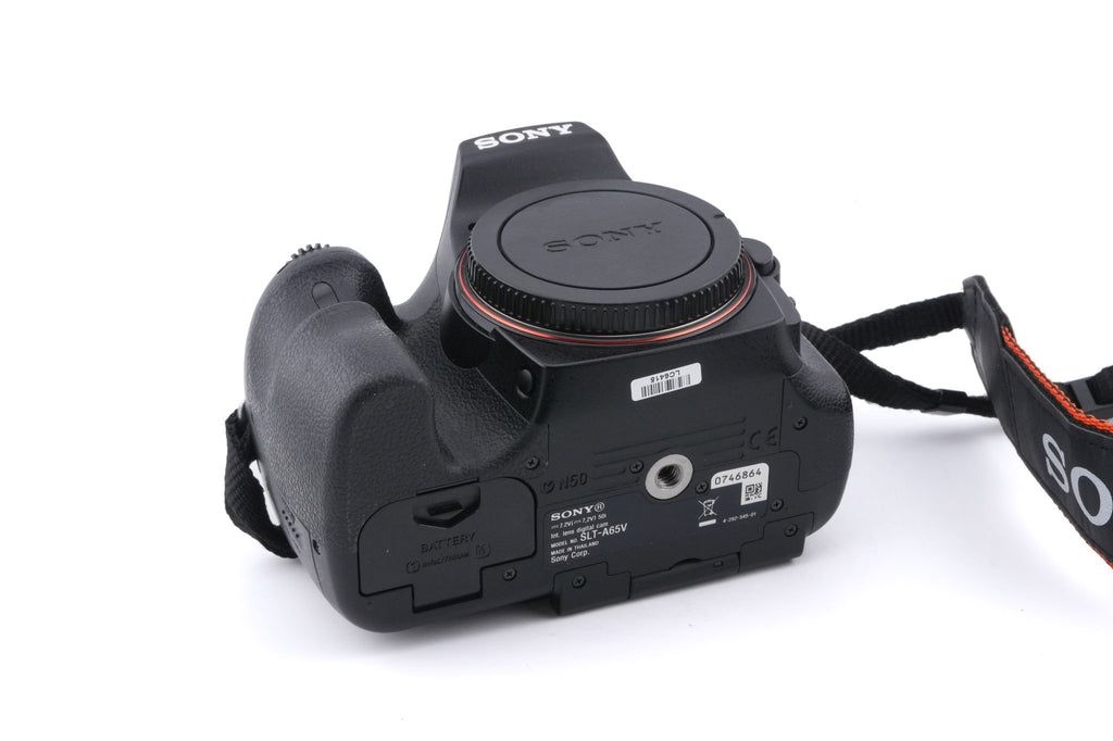 Sony A65
