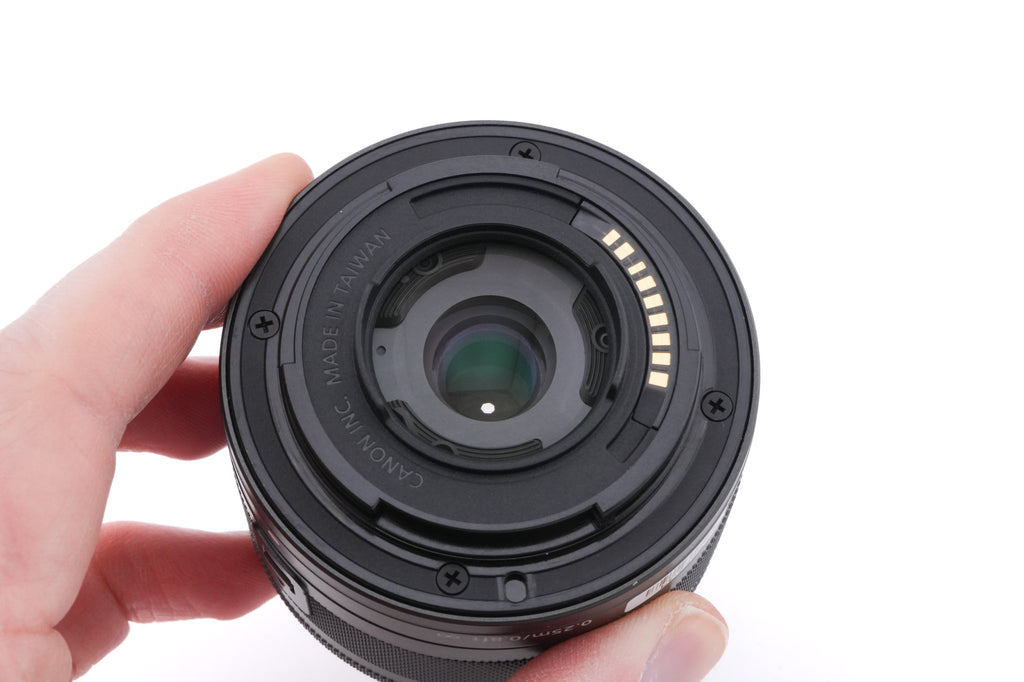 Canon 15-45mm f3.5-6.3 IS STM