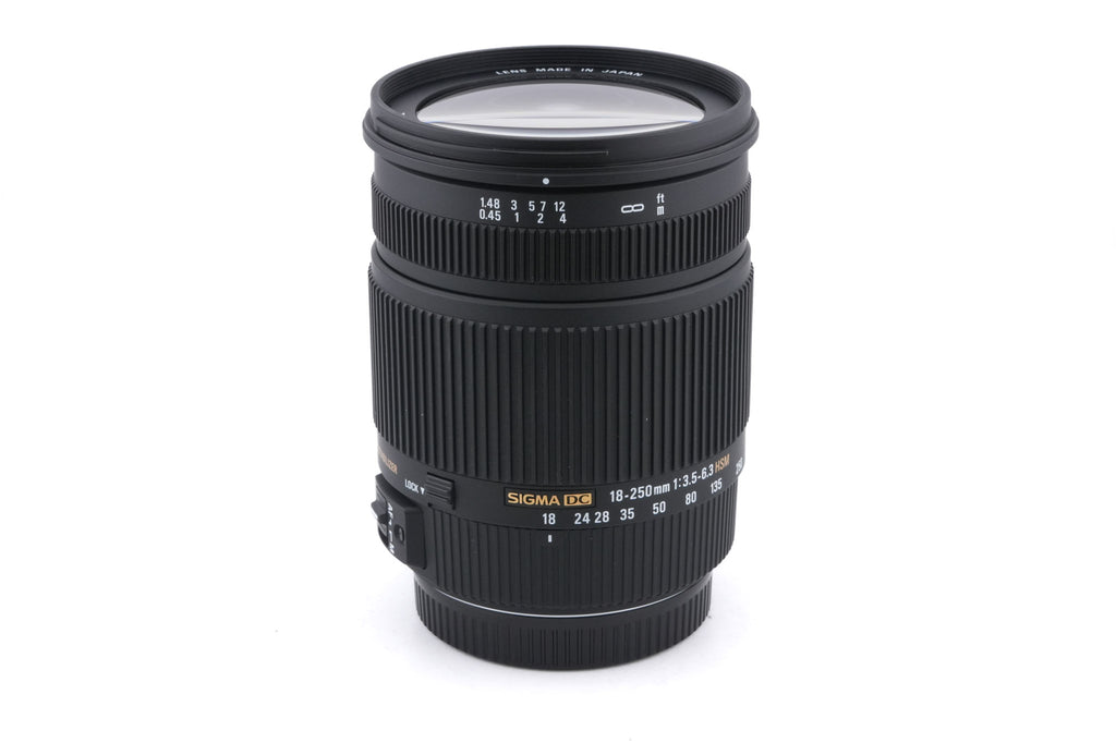 Sigma 18-250mm f3.5-6.3 DC OS HSM