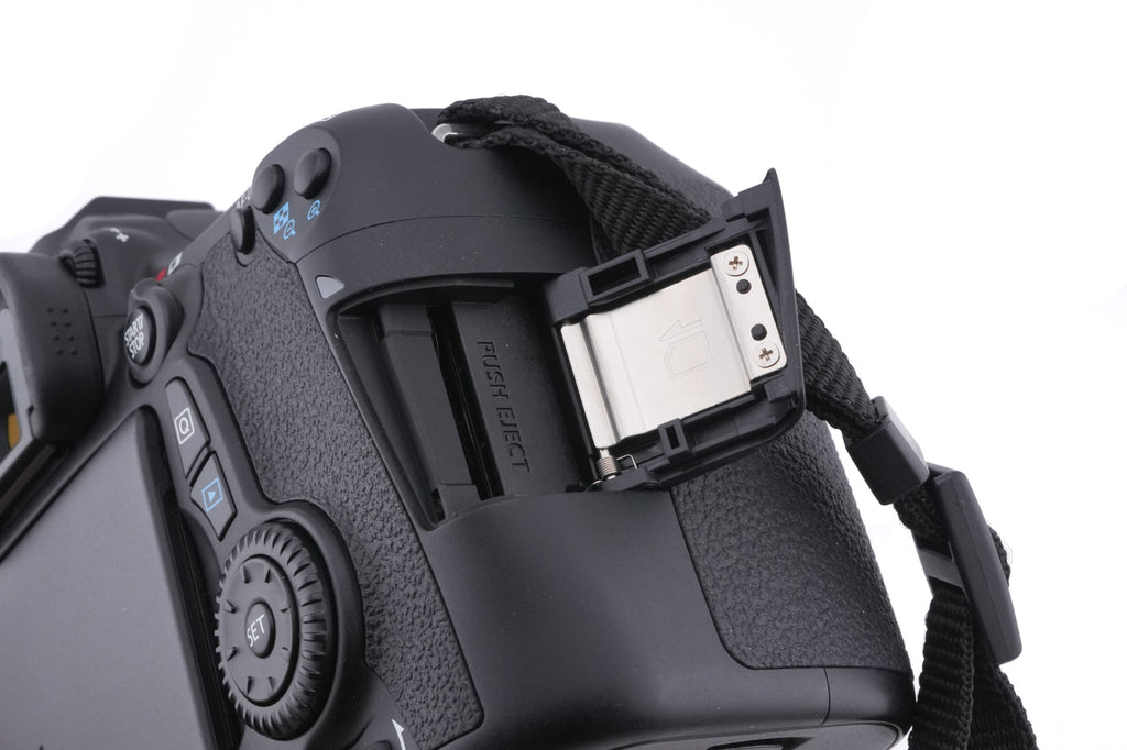 Canon EOS 70D (W)