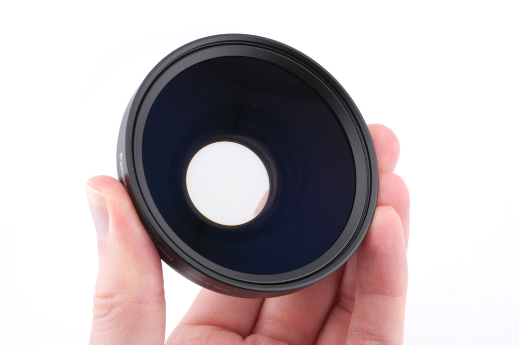 Panasonic Lumix Wide Conversion Lens 0.75x DMW-LWA52