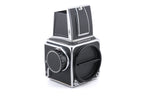 Hasselblad 500C (10022) + Standard Winding Knob (44024) + Waist Level Finder (Old / Silver, 42021)