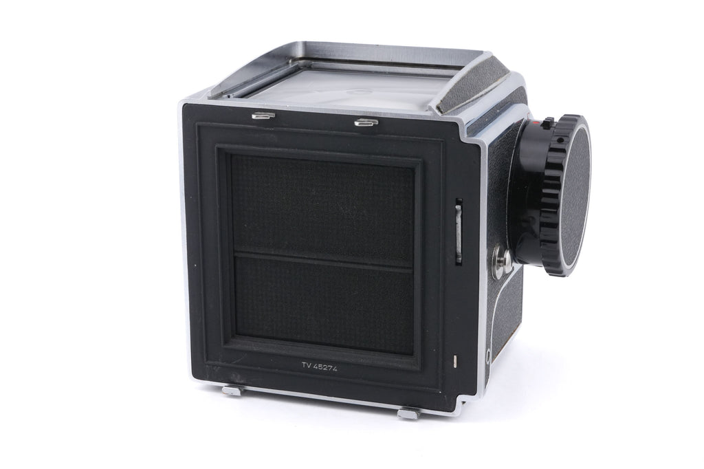 Hasselblad 500C (10022) + Standard Winding Knob (44024) + Waist Level Finder (Old / Silver, 42021)