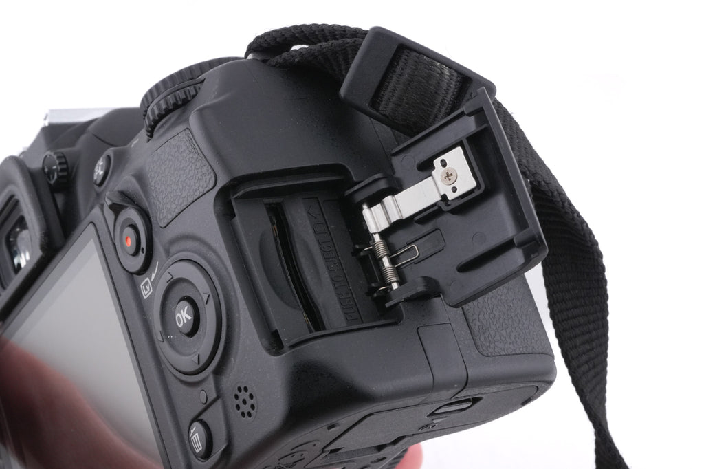 Nikon D3100