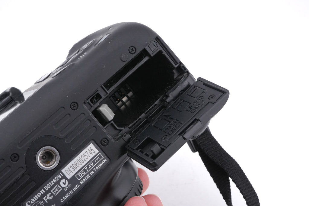 Canon EOS 1100D