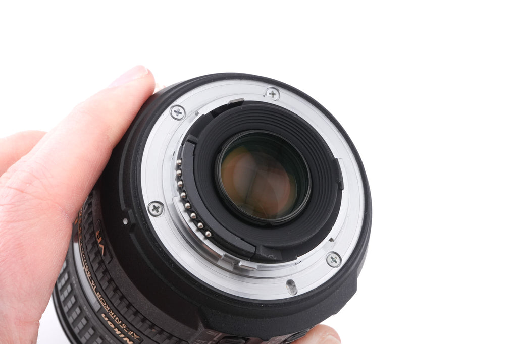 Nikon 16-85mm f3.5-5.6 AF-S Nikkor G ED VR