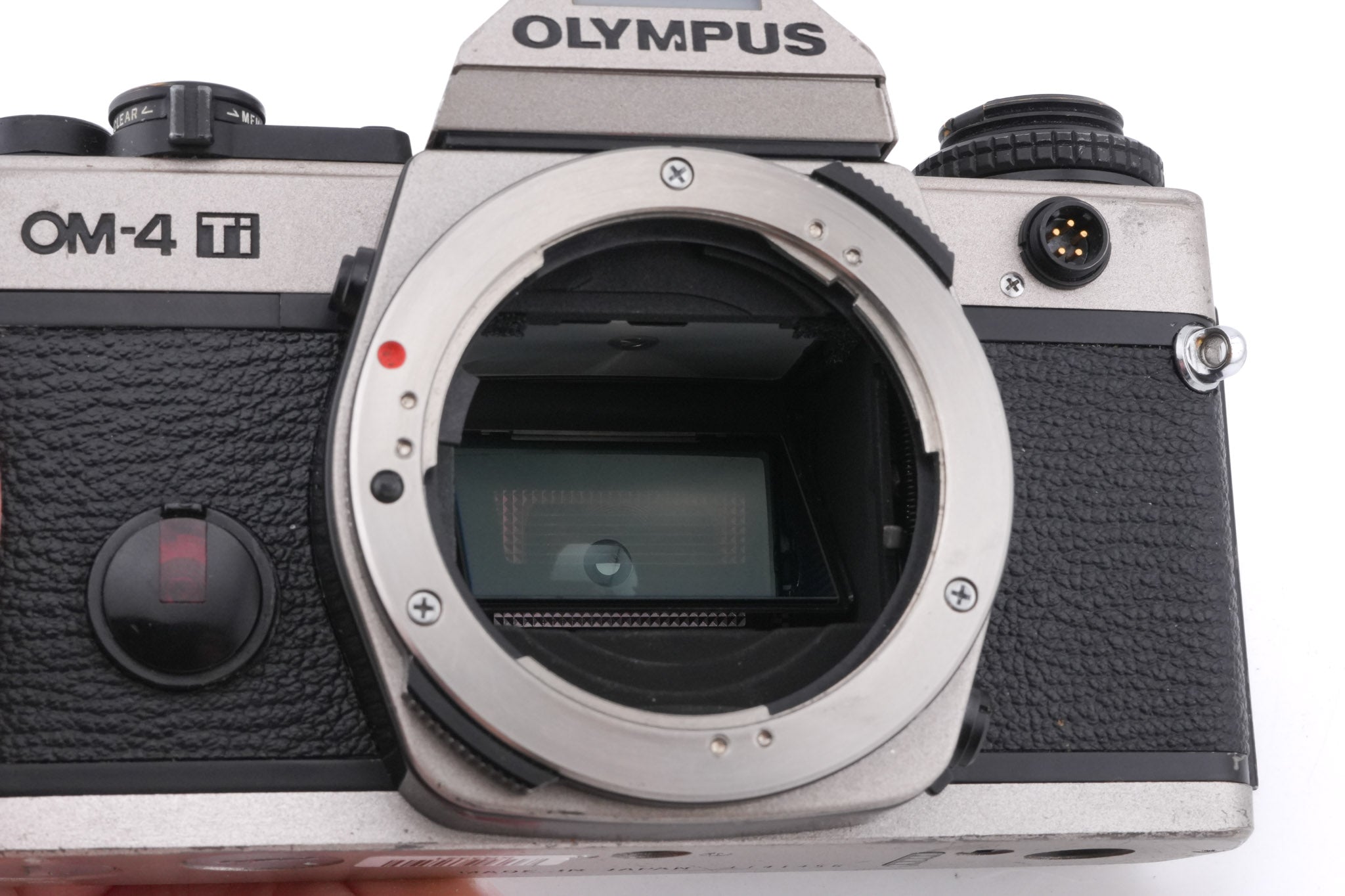Olympus OM-4 Ti