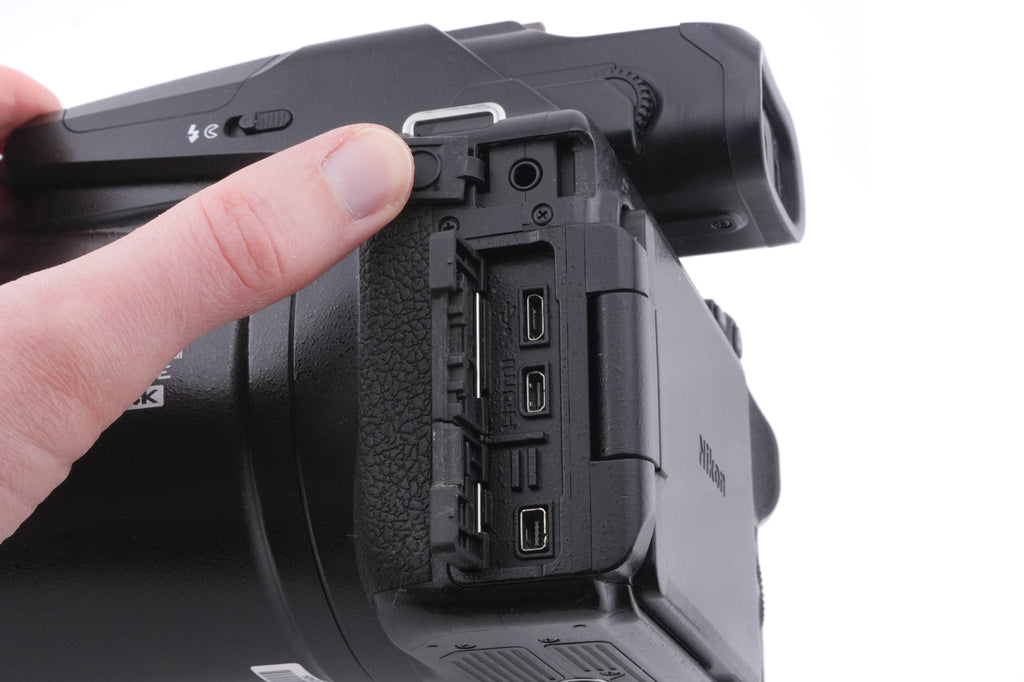 Nikon Coolpix P1000