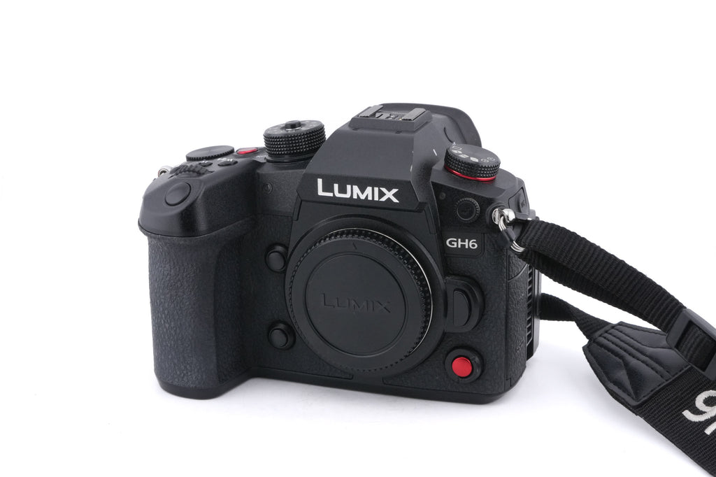 Panasonic Lumix DC-GH6