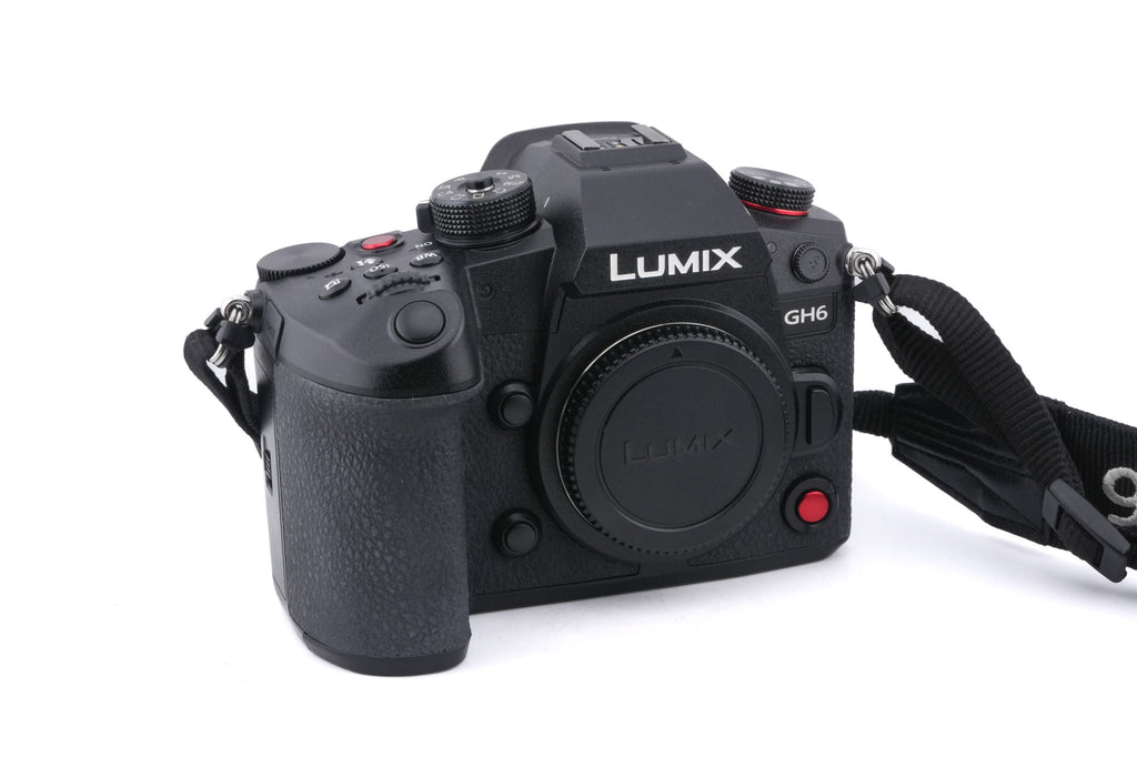 Panasonic Lumix DC-GH6