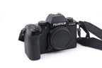 Fujifilm X-S10