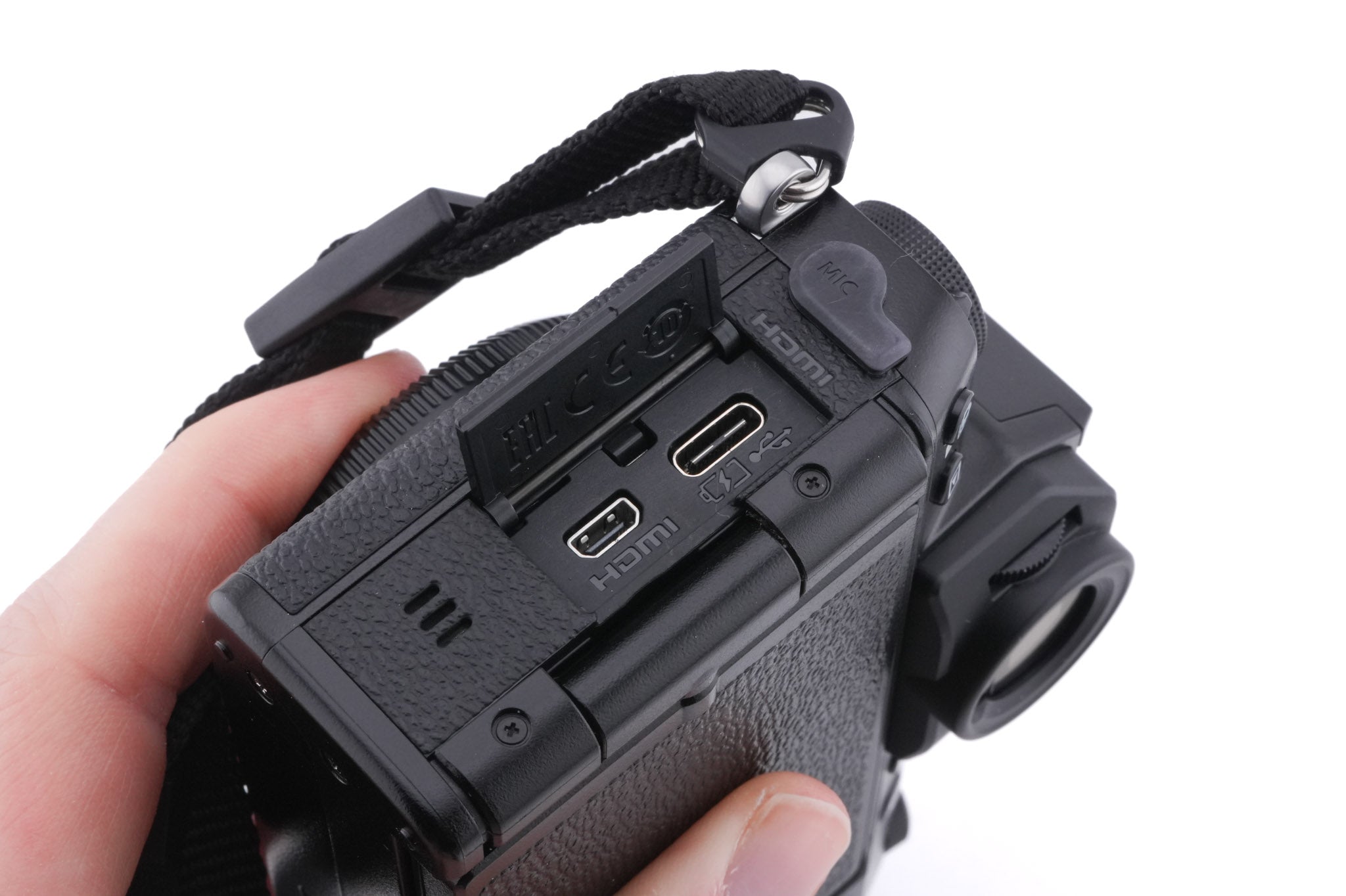 Fujifilm X-S10