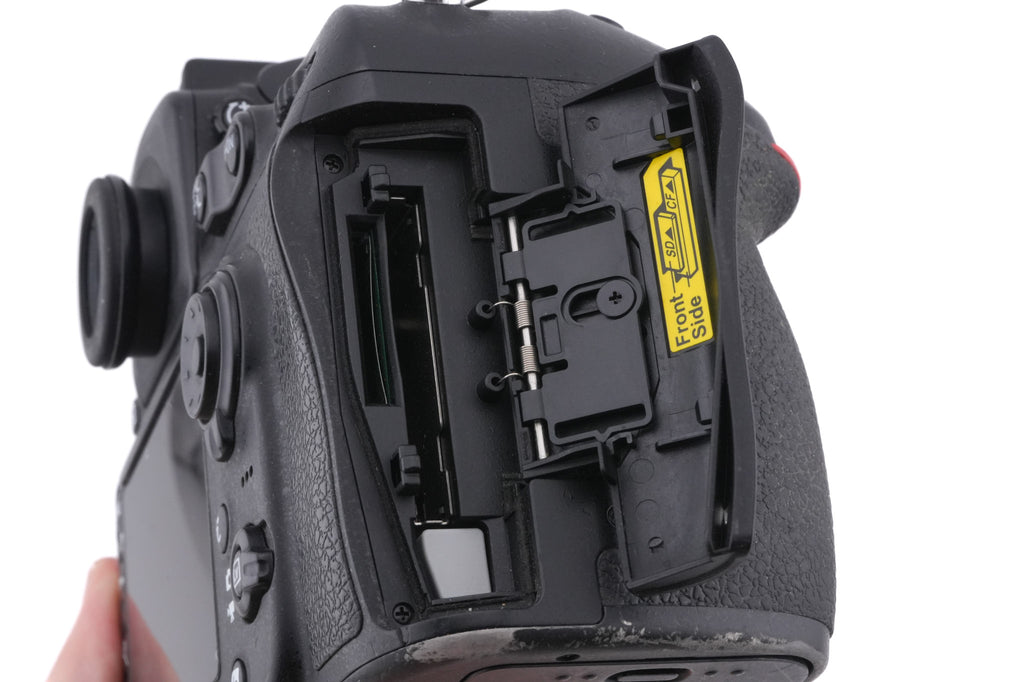 Nikon D810