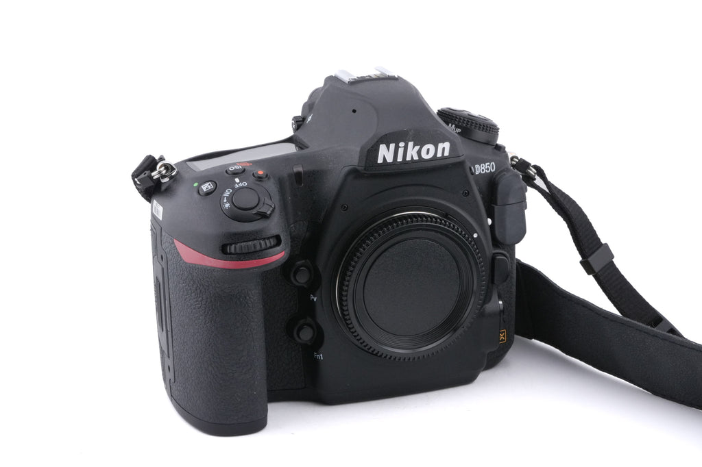 Nikon D850