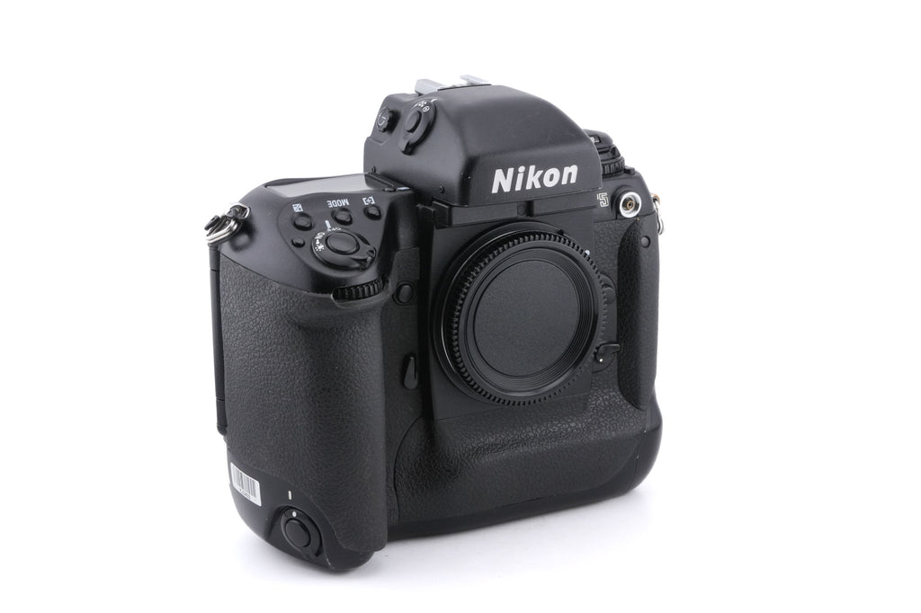 Nikon F5