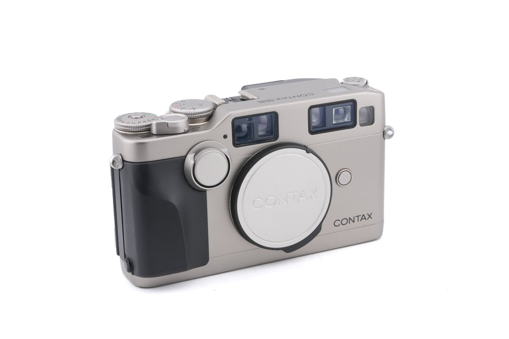 Contax G2 + GD-2 Data Back