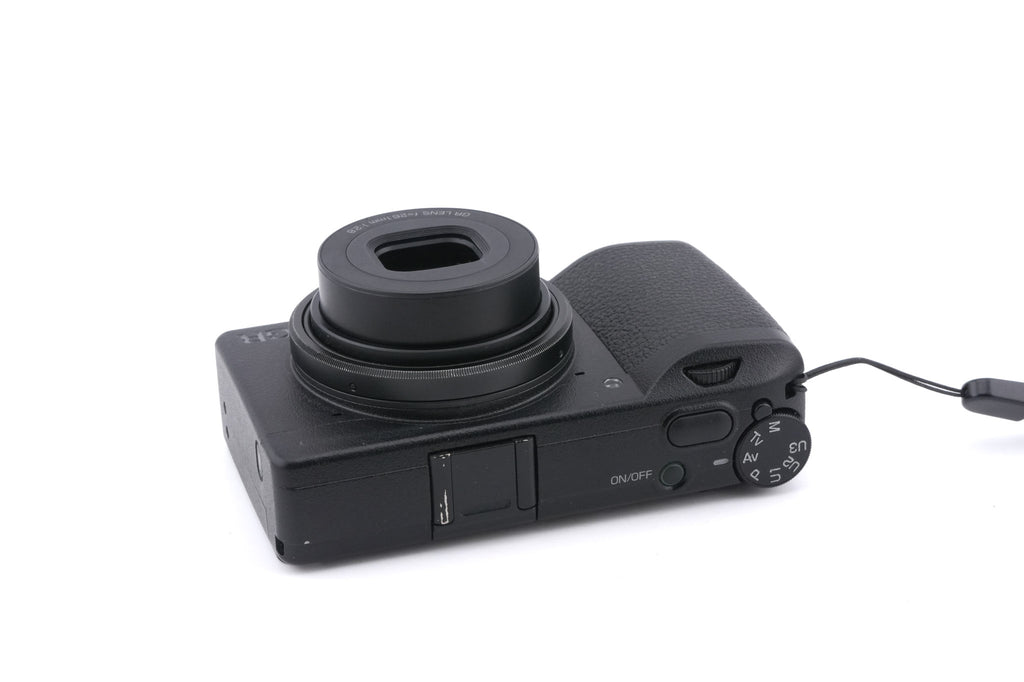 Ricoh GR IIIx